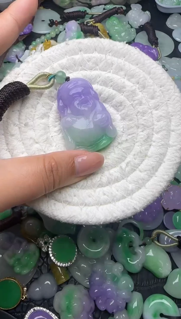 颈饰未镶嵌翡翠缅甸翡翠吊坠