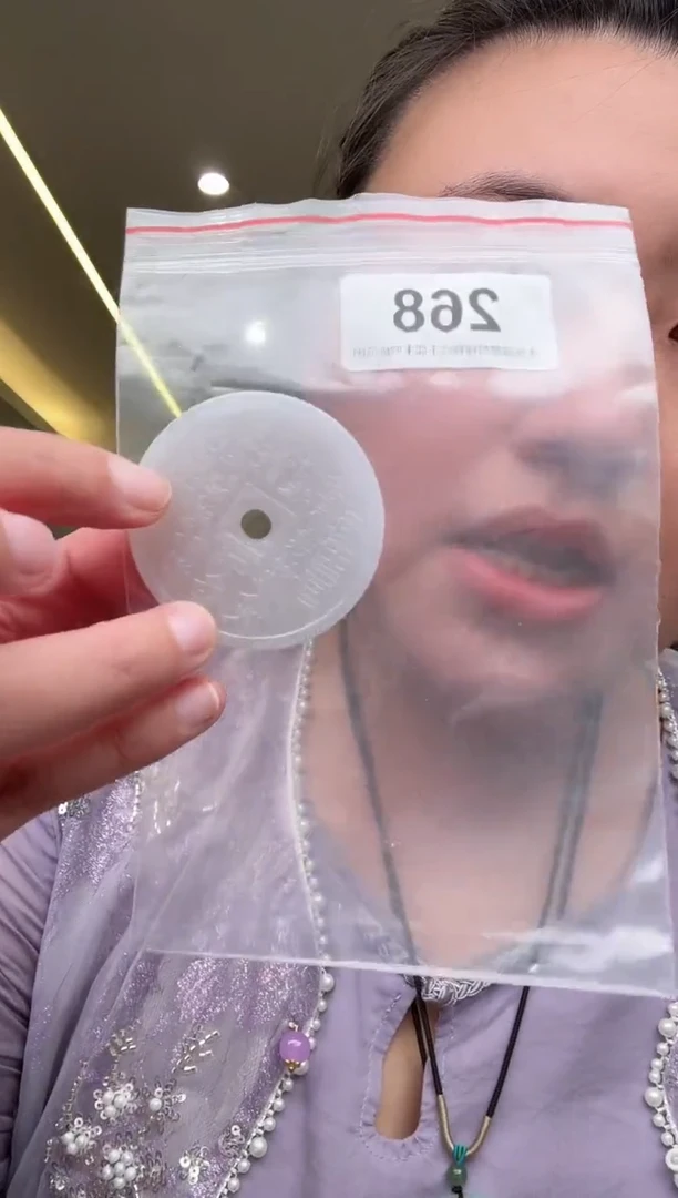 翡翠未镶嵌颈饰天然翡翠吊坠268