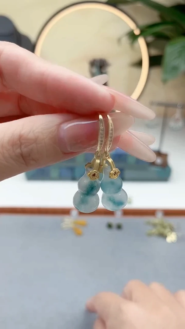 银S925镶嵌石英质玉（天山翠）耳饰00葫芦蓝水飘花