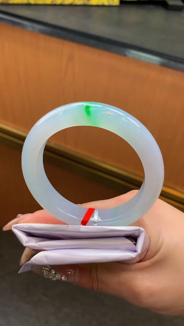 未镶嵌手镯翡翠-F4-正圈56-全款32万-定金2万