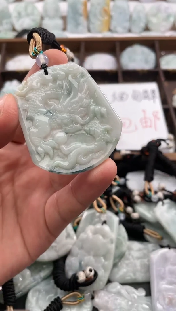 颈饰未镶嵌翡翠25/12/31/.11