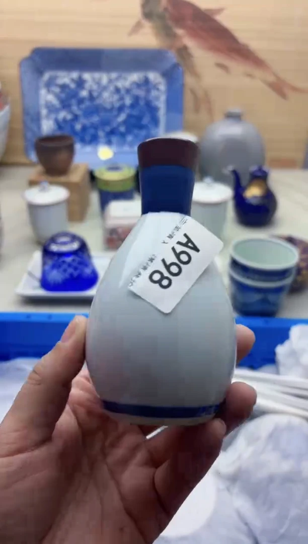 瓷片M***呆998
