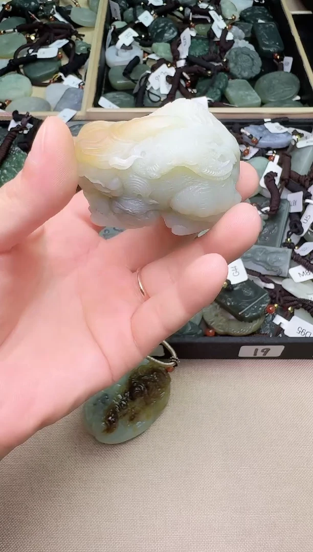 【闪购商品】和田玉挂件未镶嵌1