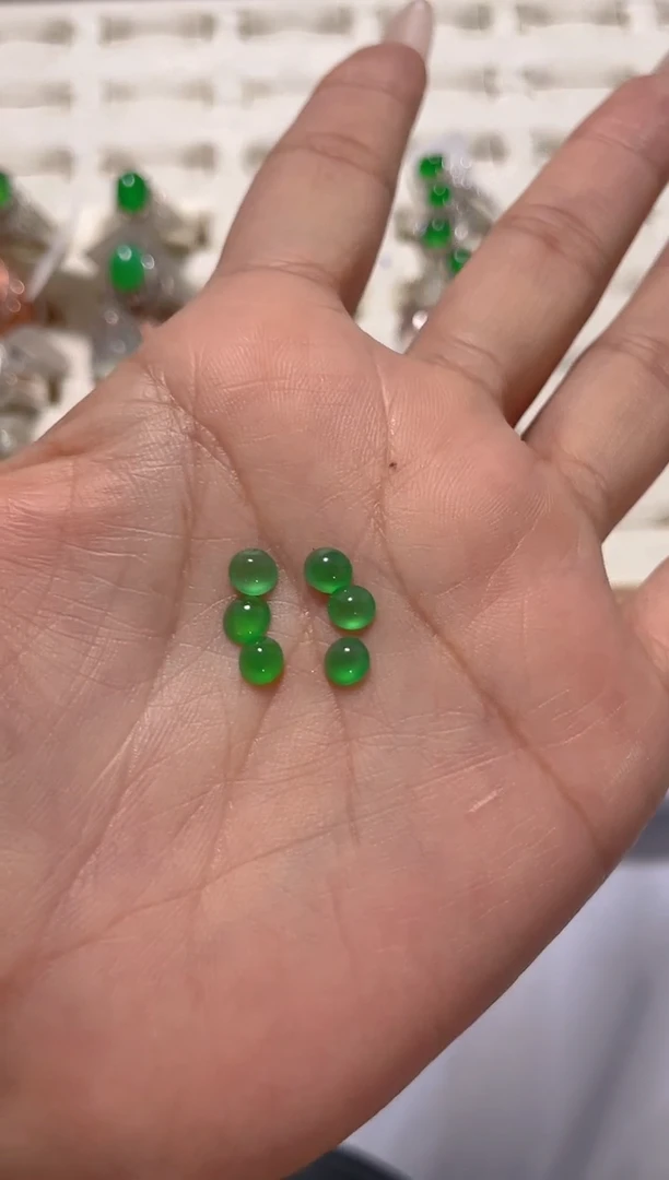 未镶嵌定制翡翠天然翡翠裸石蛋面121