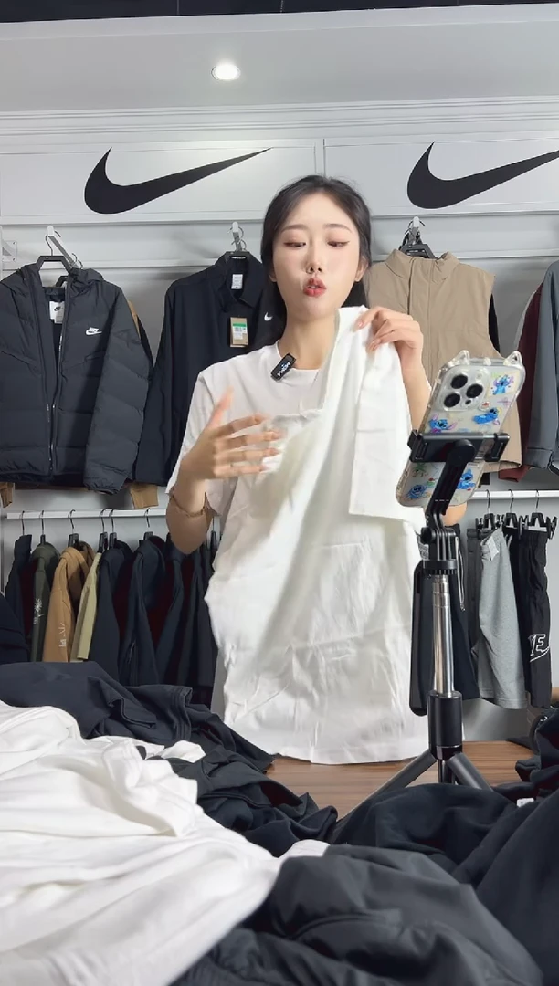 中心标白色白标L码不退换