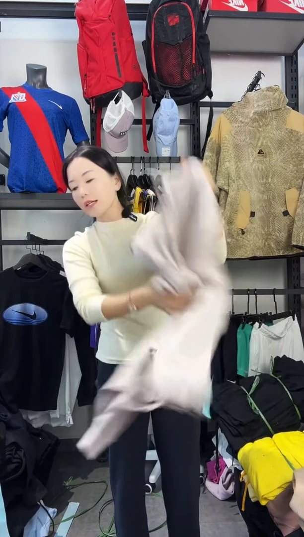 328编码 瑕疵款直播间过款为准 尺码·