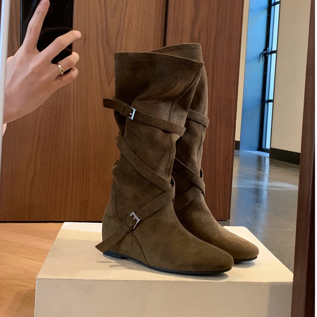 软皮版！韩系复古内增高褶皱中筒靴女2025新款小个子显瘦长筒靴秋