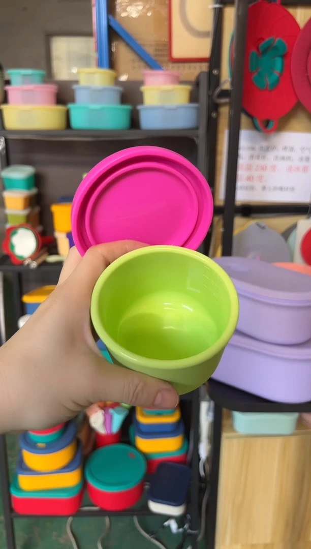 硅胶盖子款HX-绿底玫红盖-250圆盒