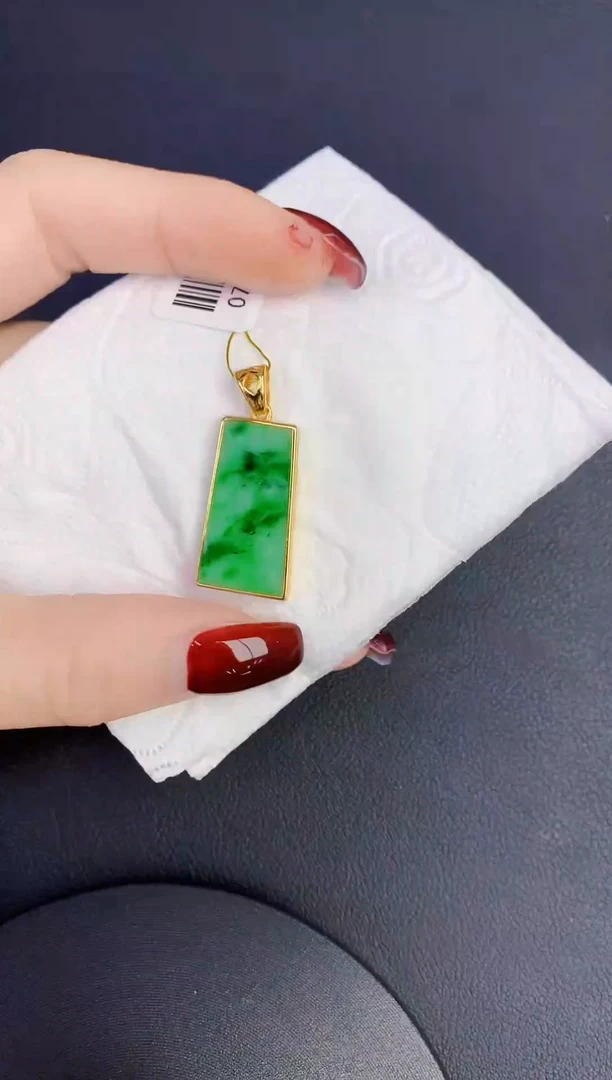 颈饰银S925镶嵌翡翠缅甸天然翡翠A货