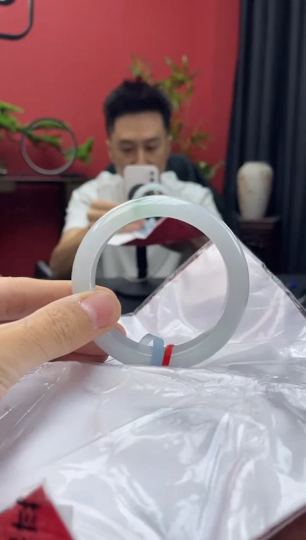 未镶嵌手镯翡翠22