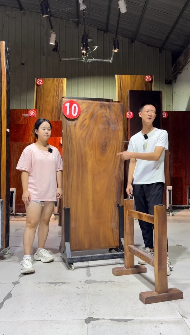 木汉***缔胡桃木大板尺寸：160*68*6