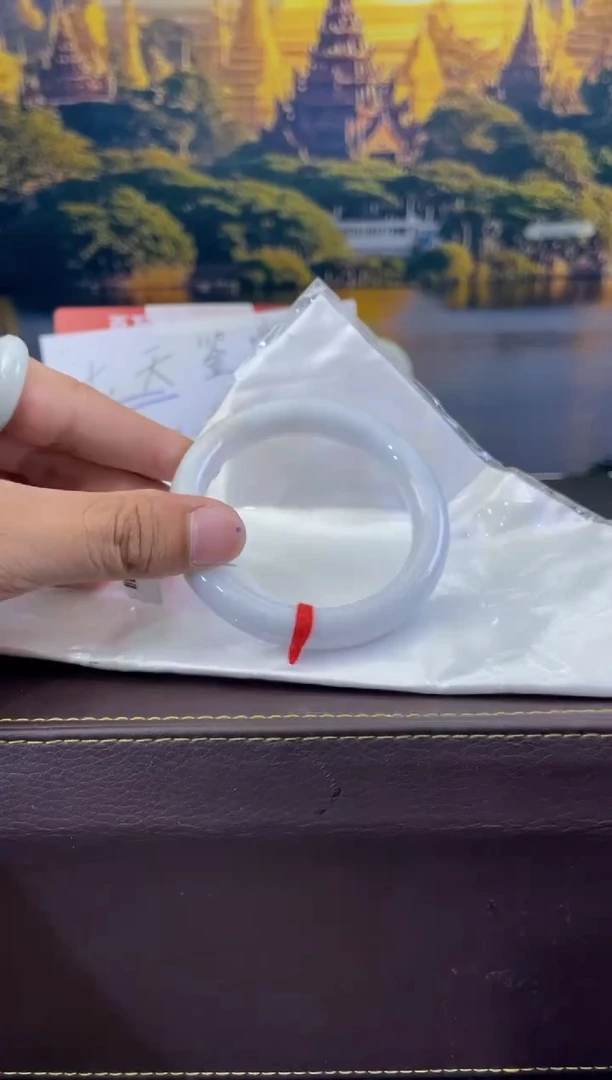 未镶嵌手镯翡翠10