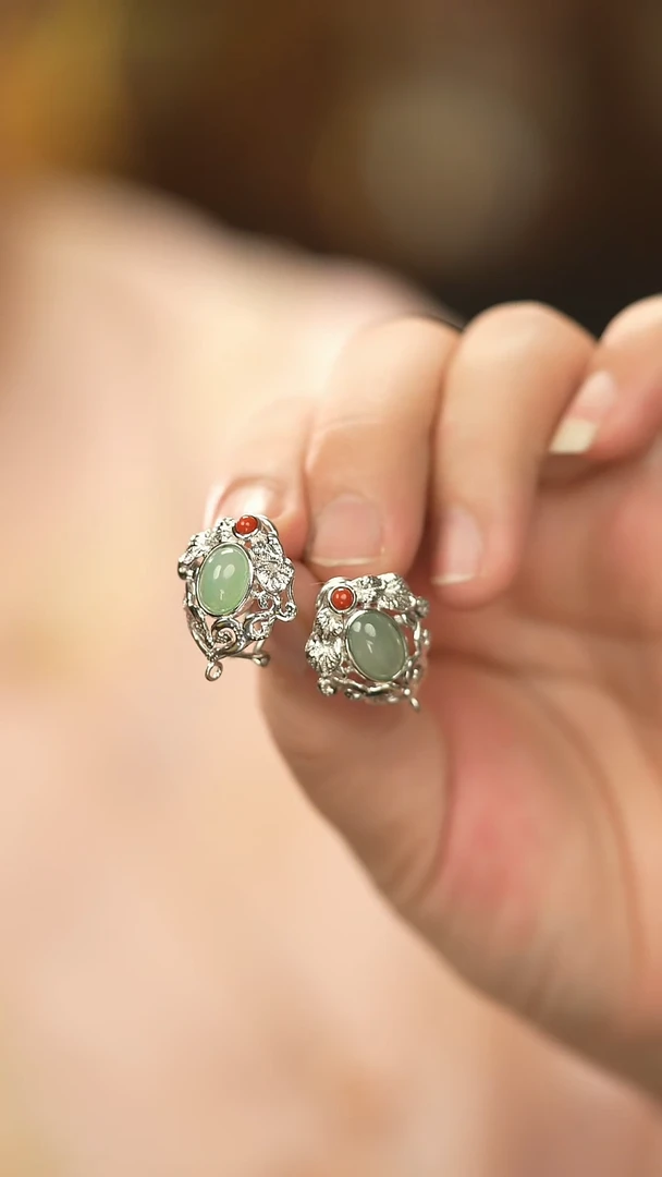 【闪购商品】翡翠耳饰银S925镶嵌新款