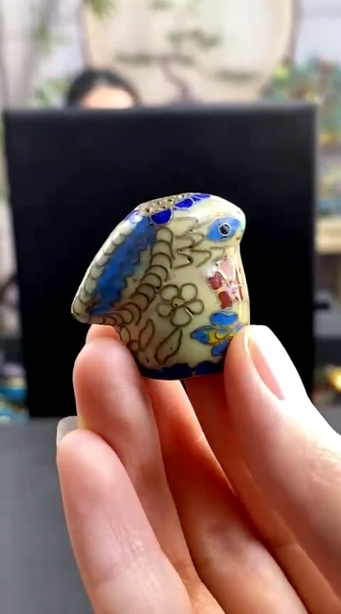 【闪购商品】非遗技艺 景泰蓝顶针兔米蓝