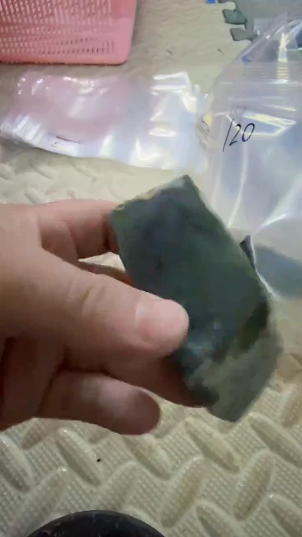 未镶嵌挂件翡翠天然翡翠121