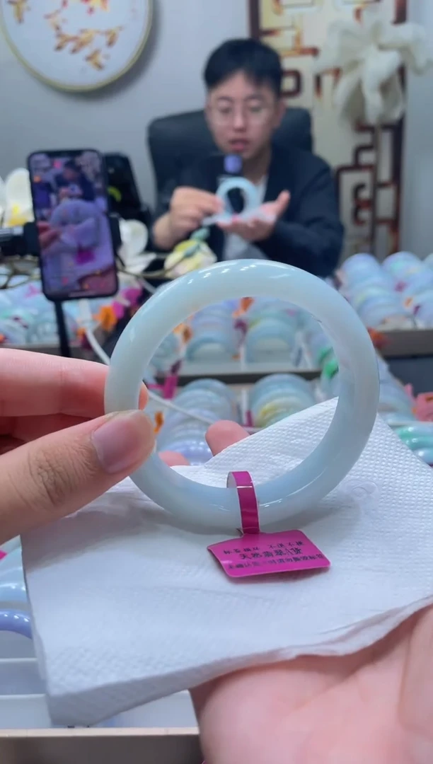 未镶嵌手镯翡翠225-62