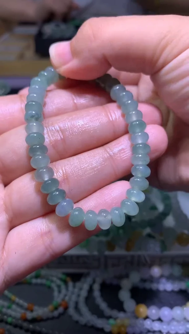 定制翡翠未镶嵌毛货