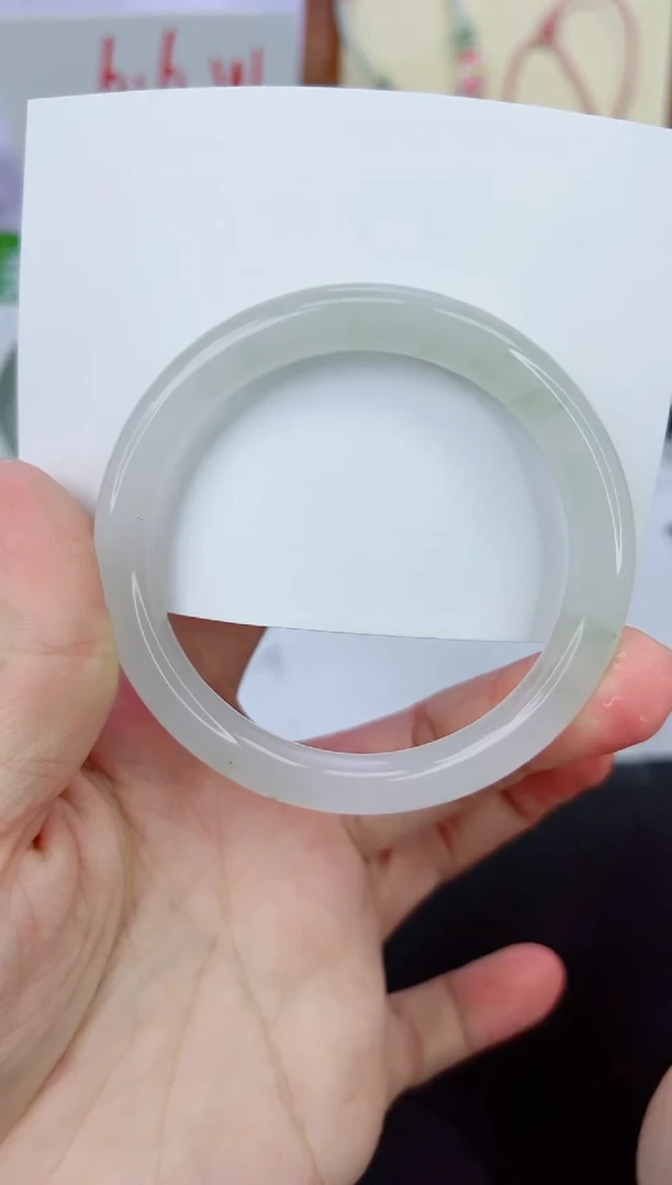 【闪购商品】石英质玉手镯未镶嵌130-55