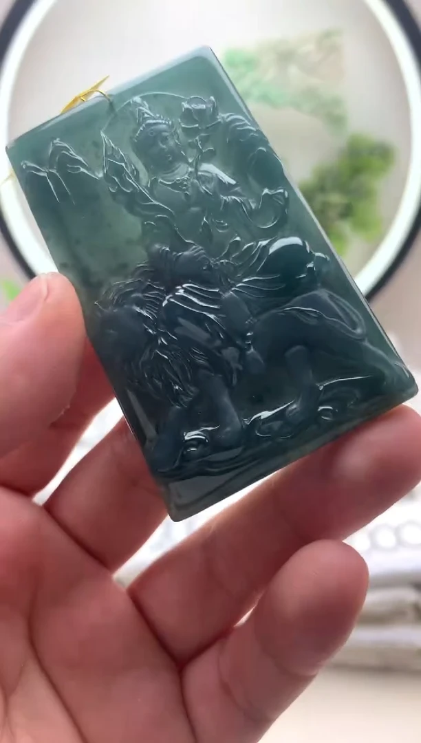 颈饰未镶嵌翡翠文殊