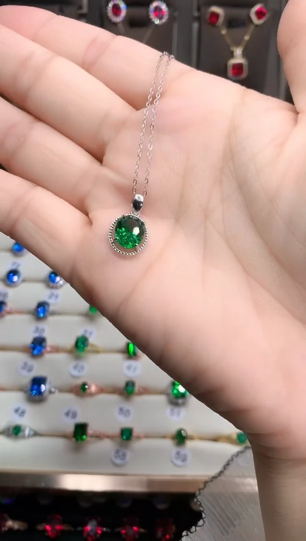 【闪购商品】透辉石吊坠银S925镶嵌银色