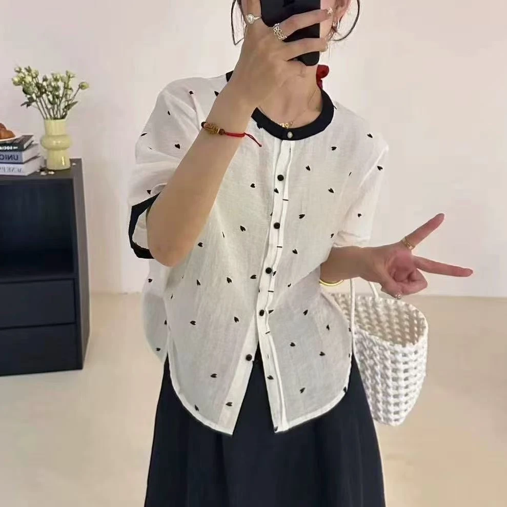 【锦衣服饰】F 895韩系小爱心印花圆领短袖衬衫