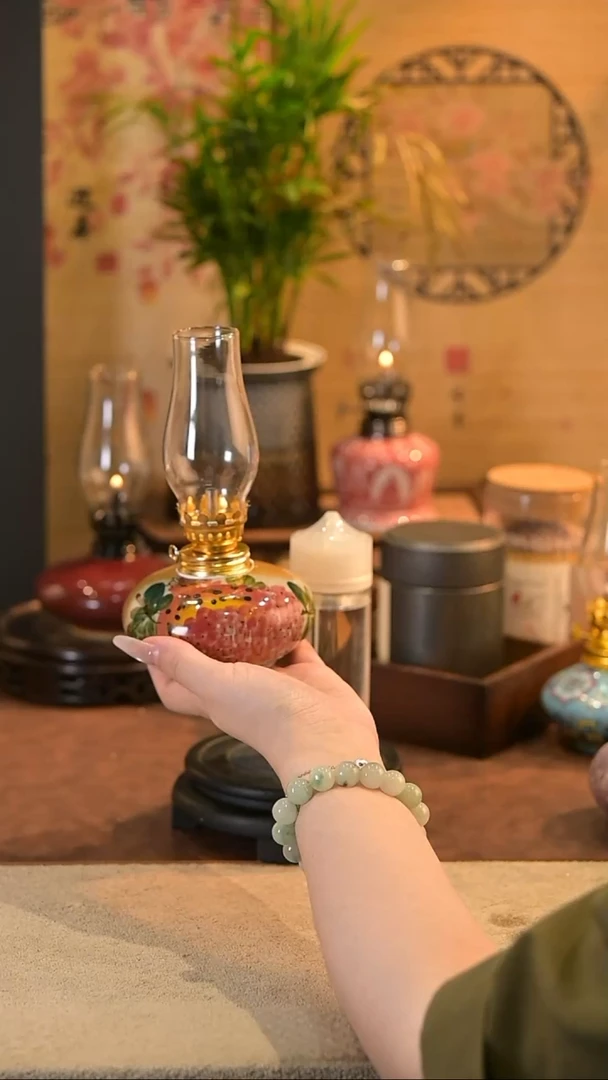 景德镇陶瓷油灯摆件