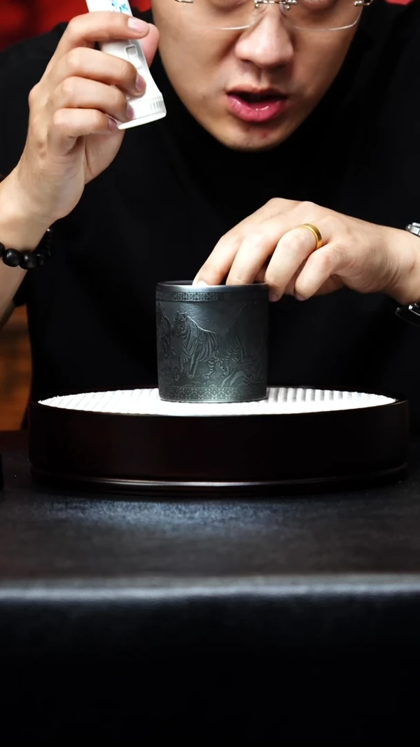 茶壶紫砂宜兴紫砂主人杯 虎 石黄
