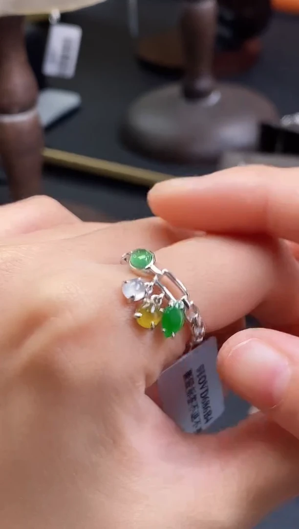 颈饰银S925镶嵌翡翠17920