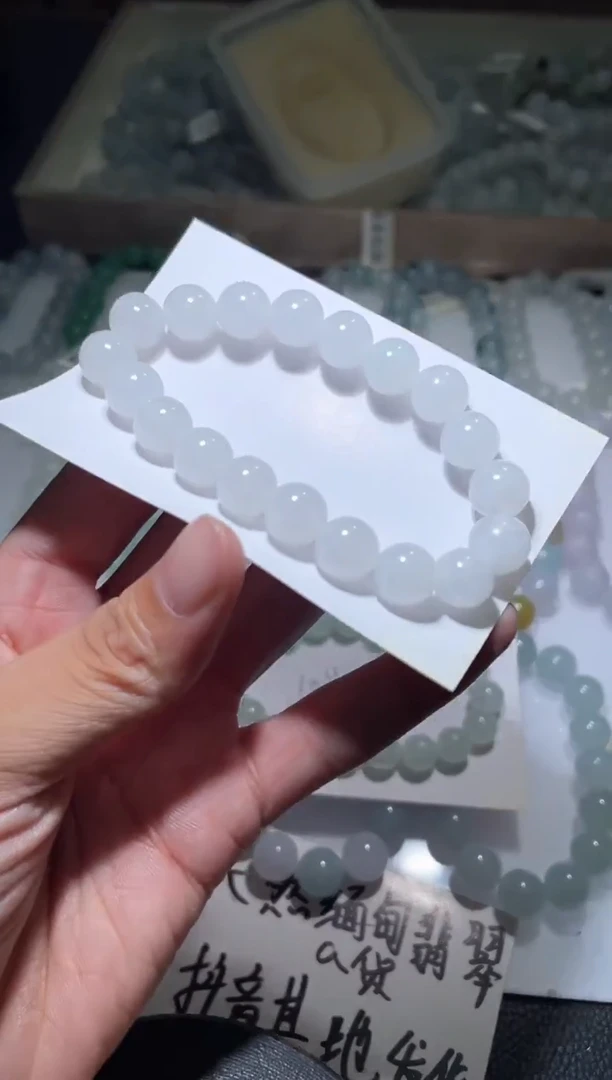 定制翡翠未镶嵌翡翠多样性发货