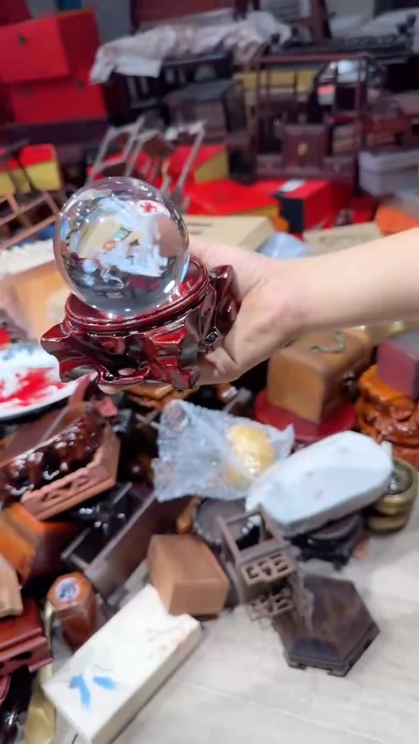 木 光头红木工艺品-水晶球龙形，扣8带底座