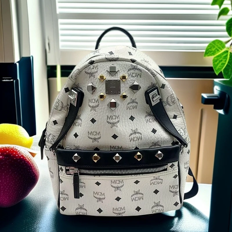 95新 MCM 双肩背包 1186 8961