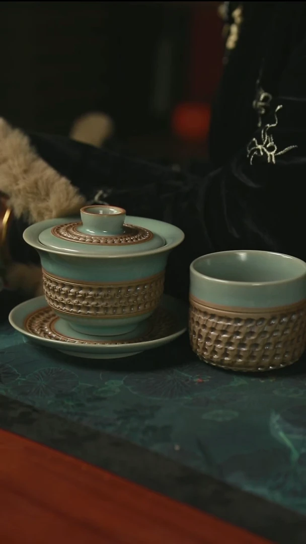 l****1元宝盖碗 直口杯 跳刀 仿古 一级品  150毫升