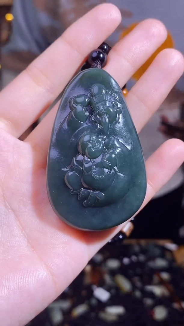 颈饰未镶嵌和田玉1