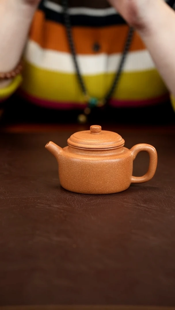 茶壶紫砂黄金段 德钟