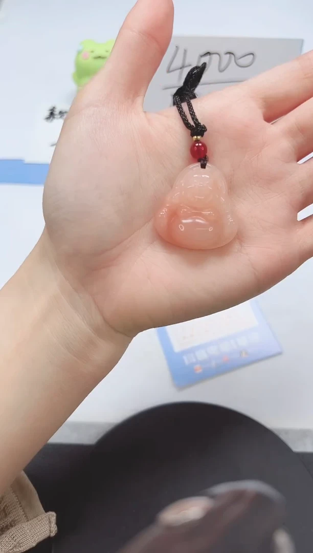 【闪购商品】石英质玉手镯未镶嵌项链桃花