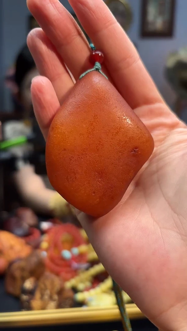 琥珀颈饰未镶嵌吊坠