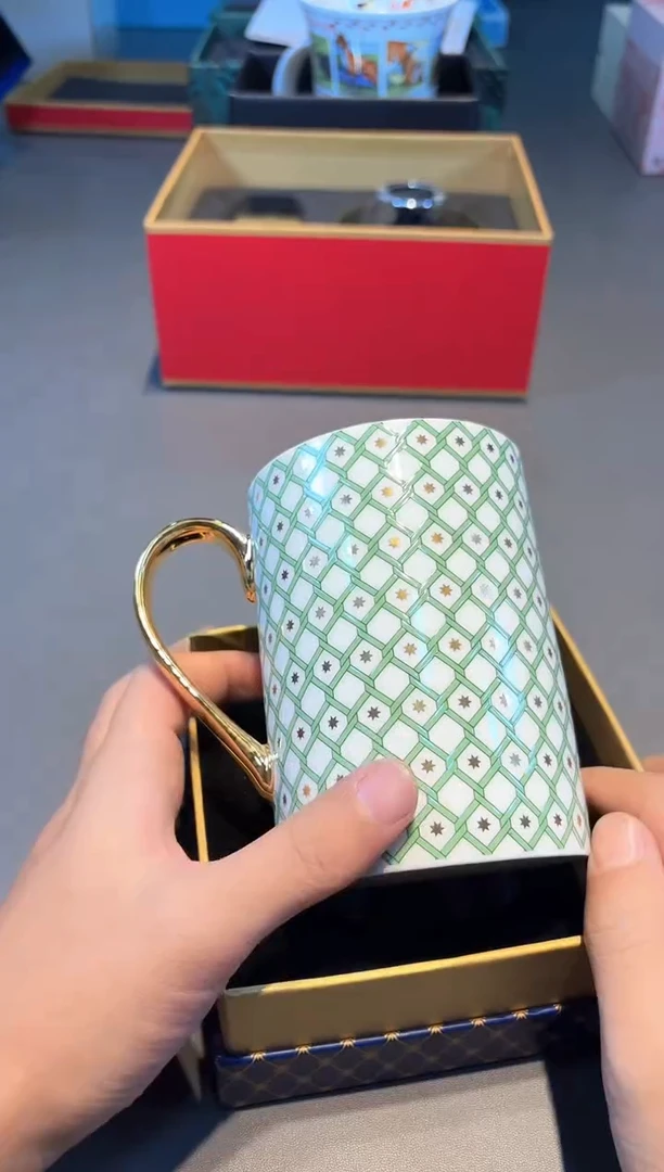 【闪购商品】瓷片新号开播全场福利保正保真