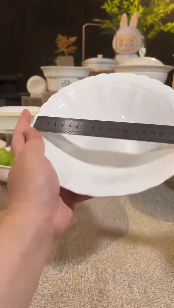 骨瓷8寸高温玉瓷·蕾丝花边小脚反口深盘