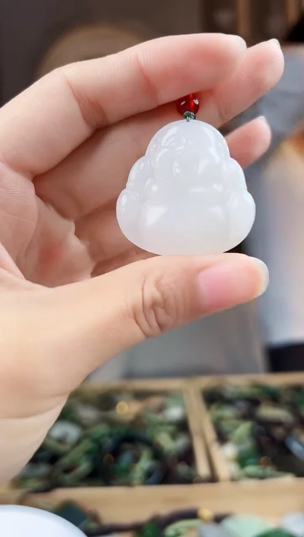 颈饰未镶嵌和田玉拍一发一，多样性发货