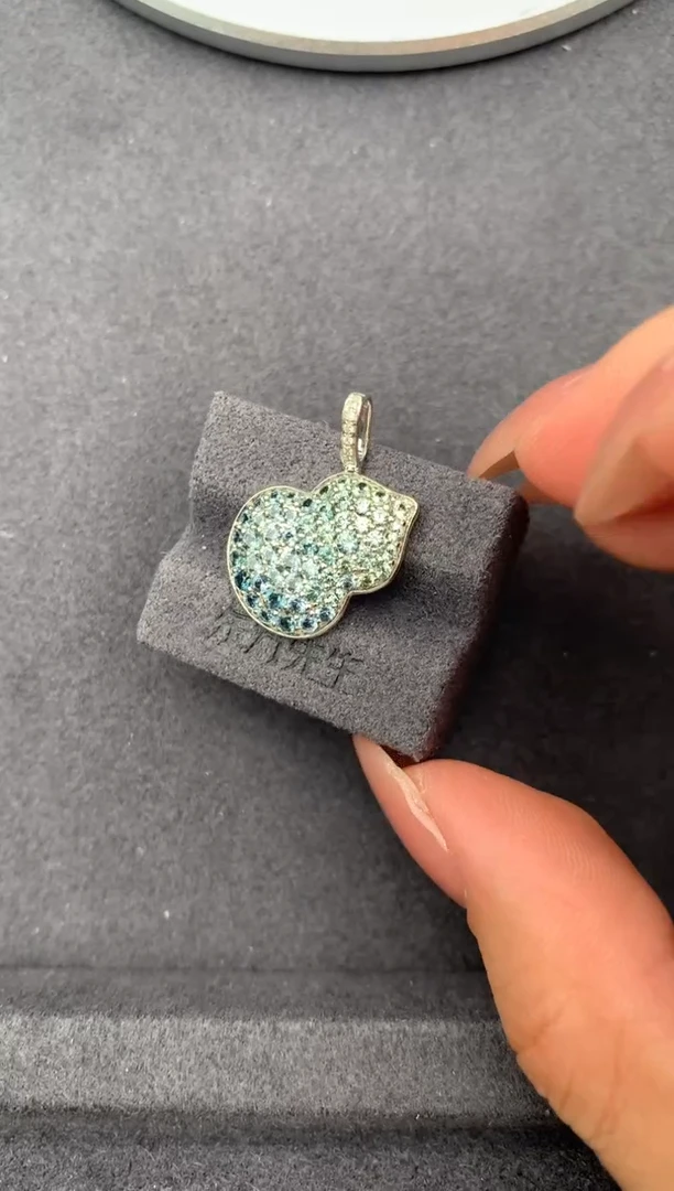 戒指彩色蓝宝石18K金镶嵌1.2ct彩蓝宝吊坠 定制fc