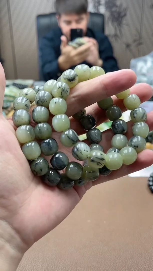 未镶嵌手串和田玉青花13多样性发货.拍一发一