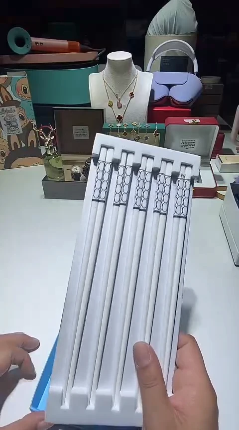 瓷片生活的本意就是开心@@1