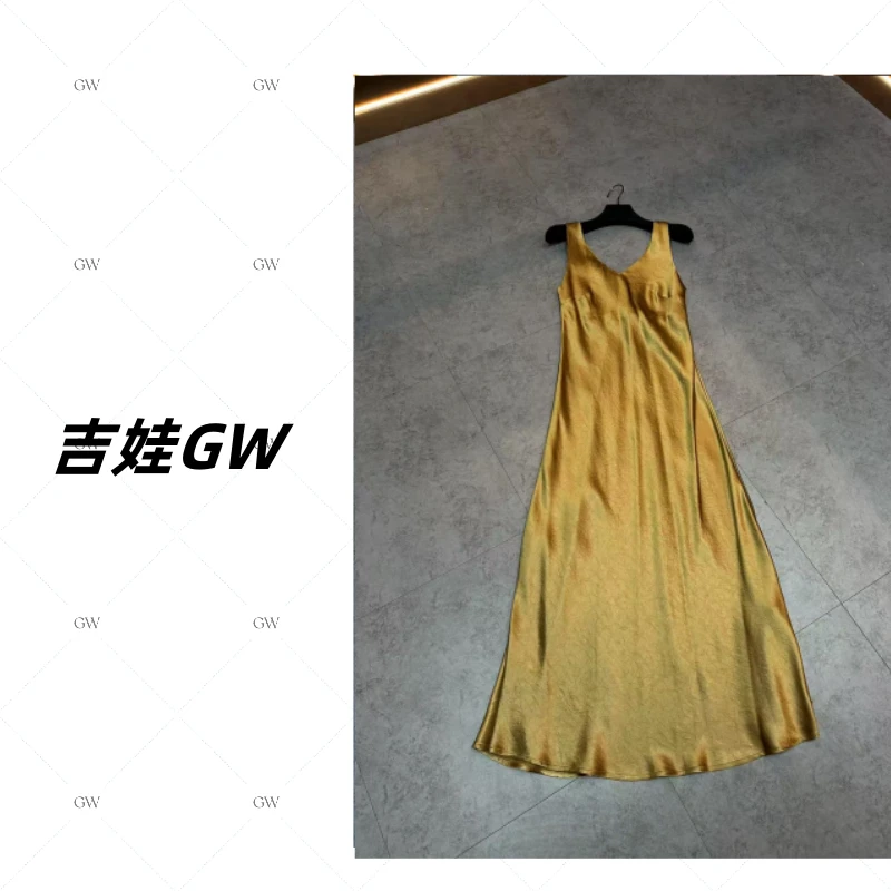 GW新款醋酸百搭斜裁气质优雅高级感v领背心连衣裙25c-13555