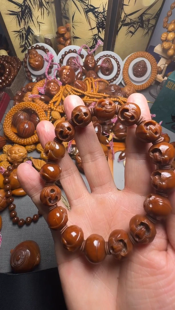 手串橄榄核无相佛