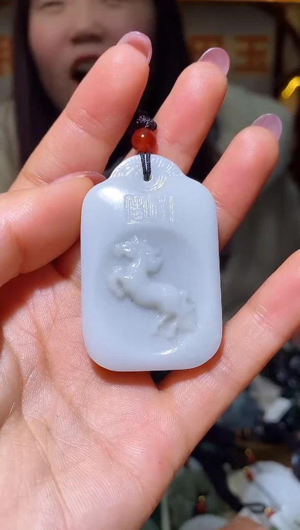 未镶嵌和田玉挂件1