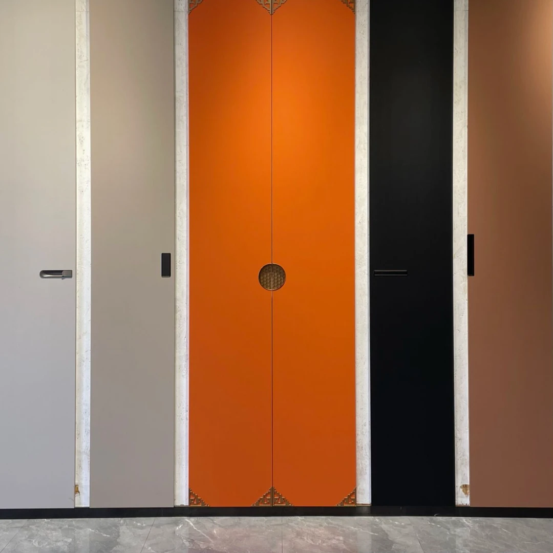 拉米特邮轮皮柜门