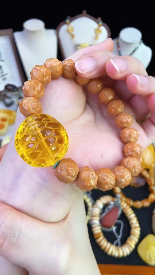 琥珀未镶嵌珠宝奇石柒月