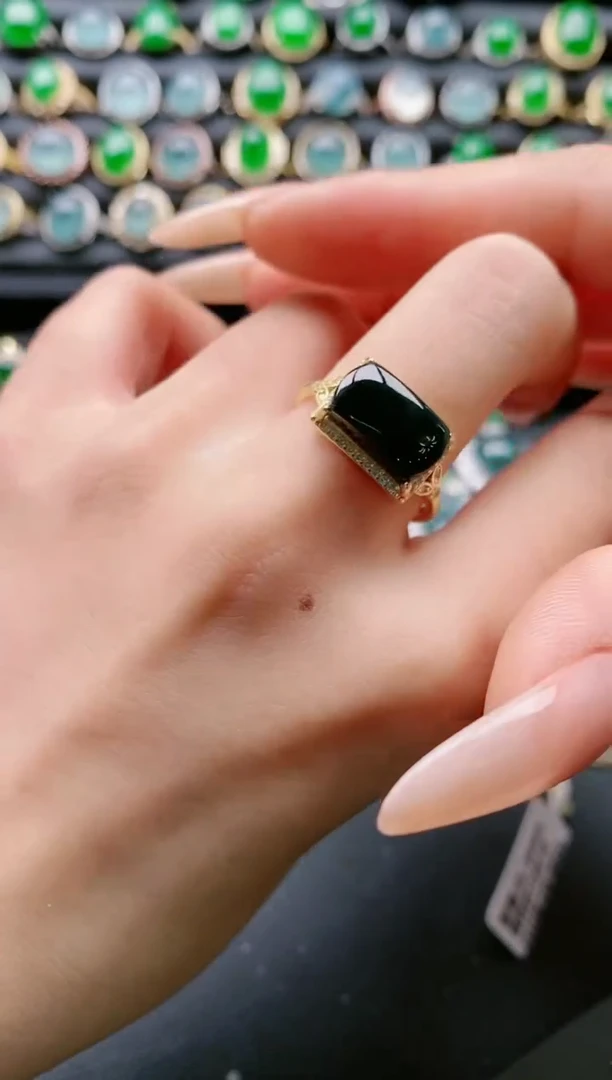 【闪购商品】翡翠戒指银S925镶嵌11111111