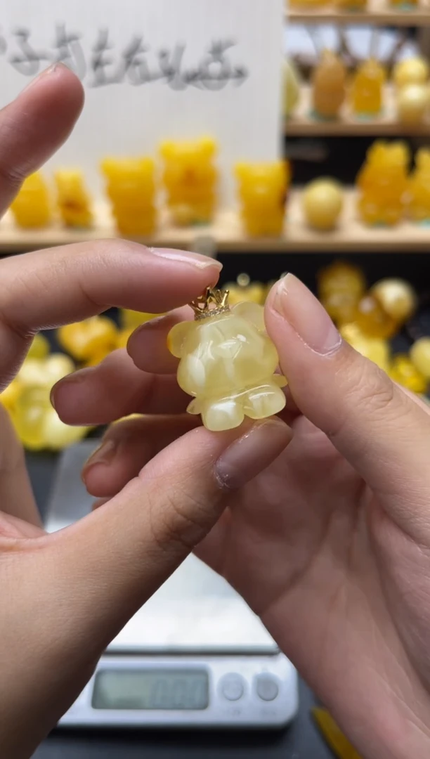 琥珀未镶嵌珠宝奇石150琥珀蜜蜡微瑕