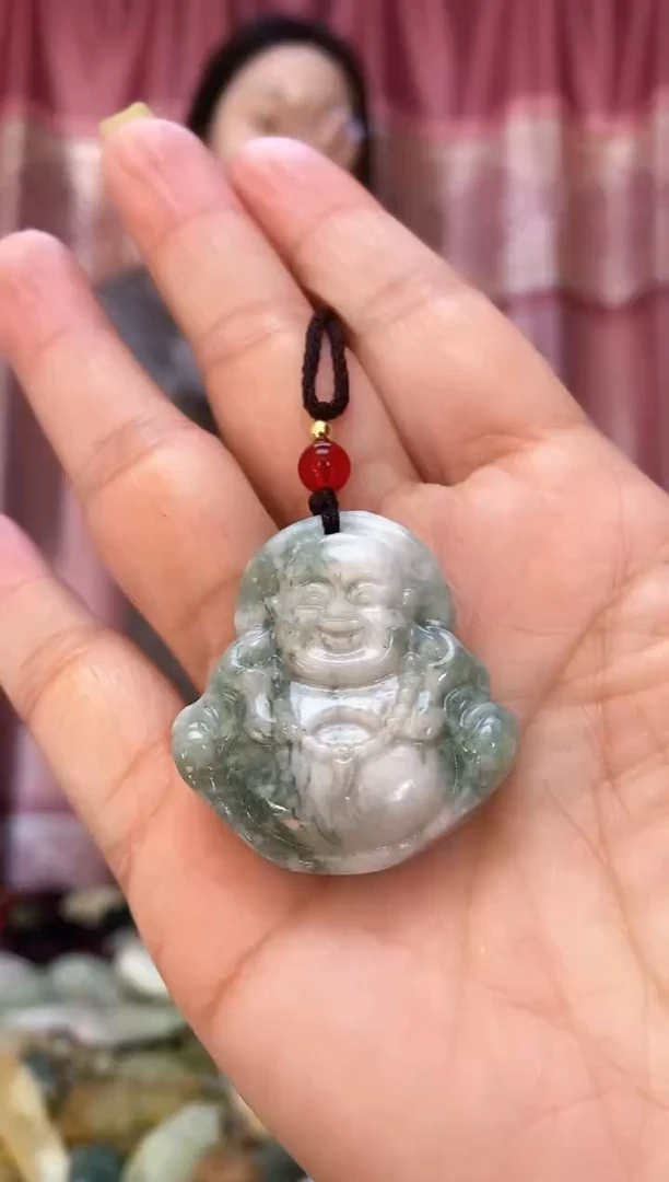 未镶嵌岫玉吊坠